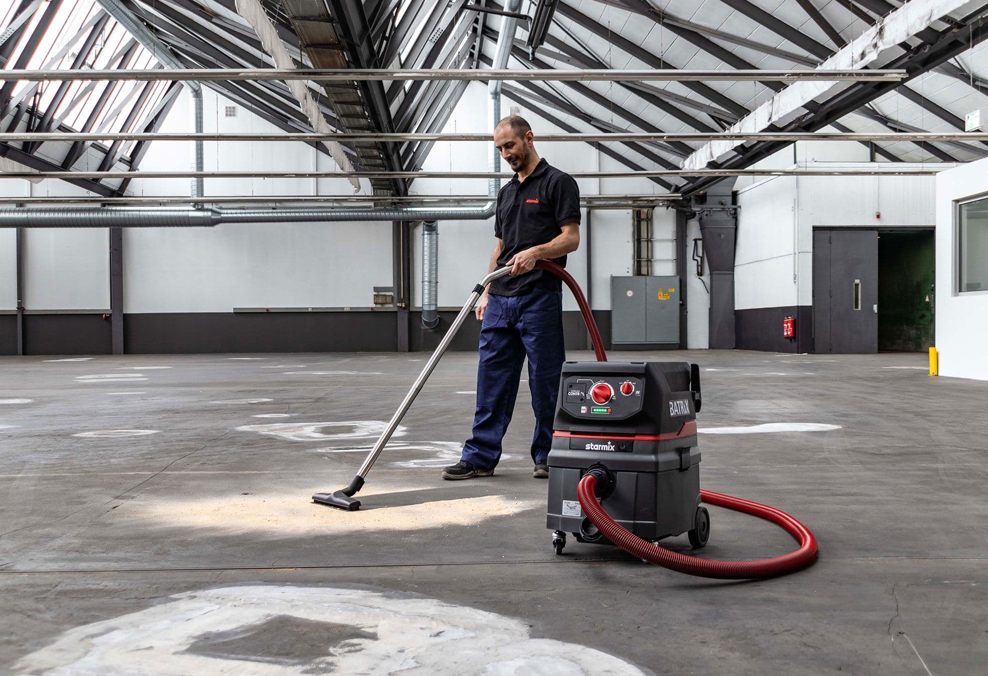 Battery vacuum cleaner - ISC Batrix L 36-18V 5