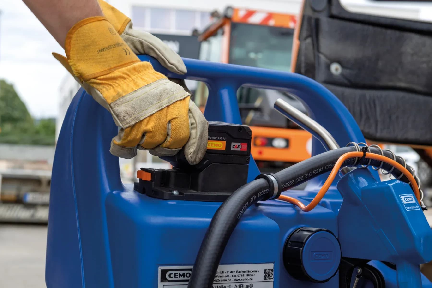 Carro CEMO para AdBlue®, 60 l, con carcasa CAS, compl. CENTRI SP 30, 18 V, AZV 3