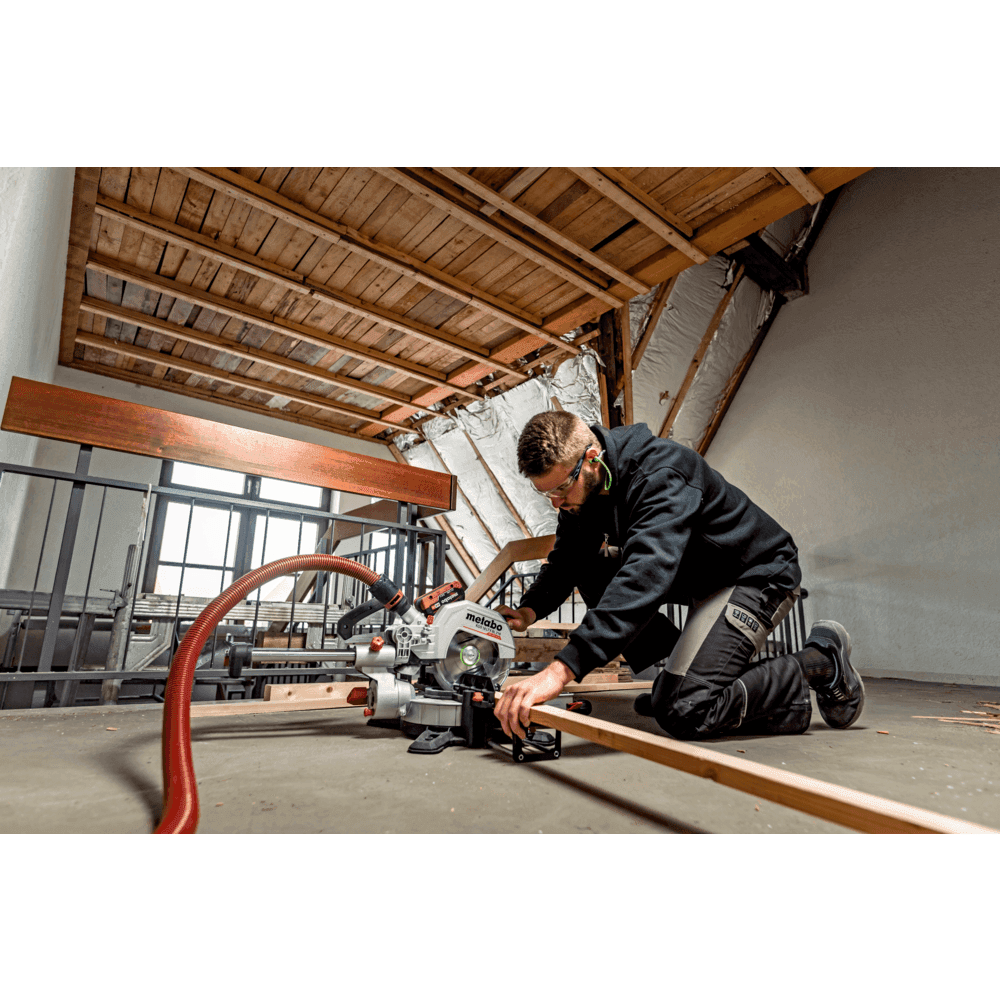 KGS 18 LTX BL 216 (614216650) Cordless mitre saw 2